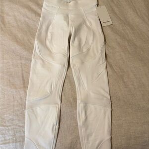 Lululemon New Ambition Super High-Rise Tight 25"